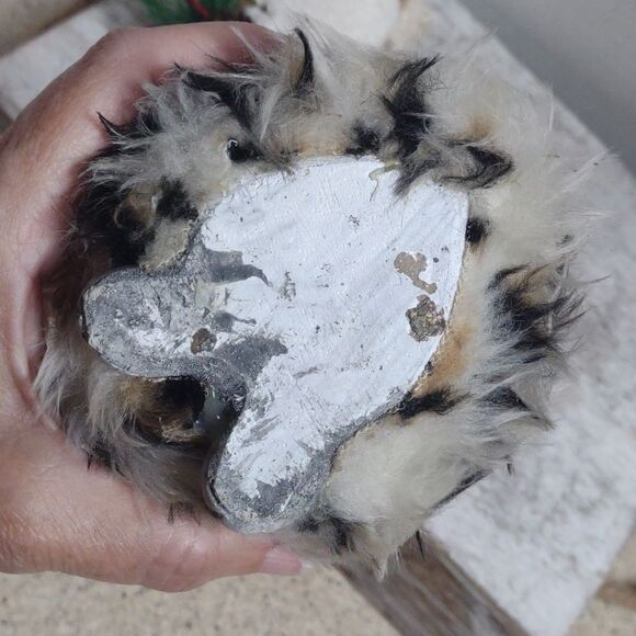 2 Owl Figurines One with Hanger - Picture 6 of 10